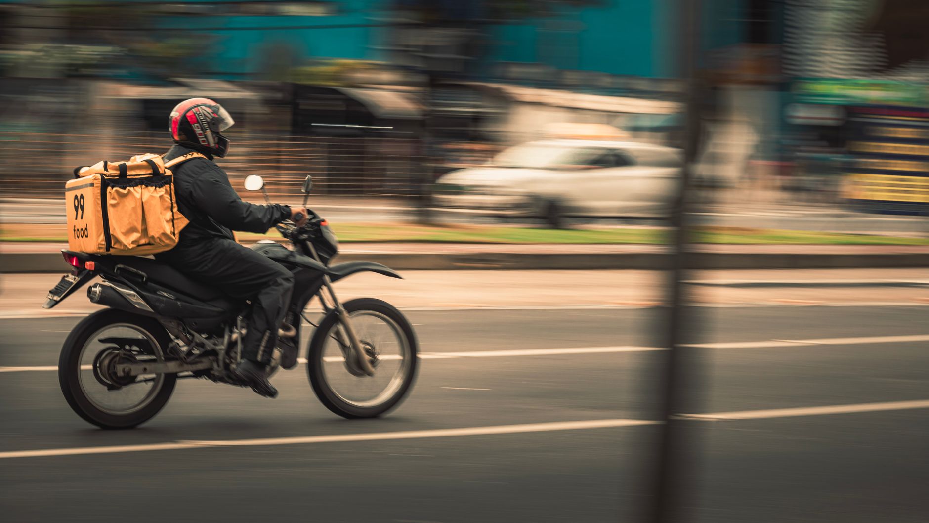 Ankara şehir içi motosiklet kuryesi hızlı teslimat